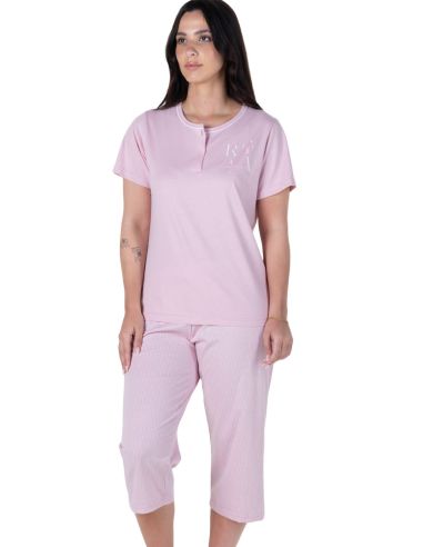 Pijama de verano para mujer. Detalle color.