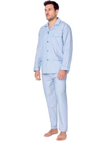 Pijama largo de tela para hombre. Detalle frontal.