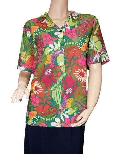 Camisa adaptada de verano para señora. Color azul geométrico.