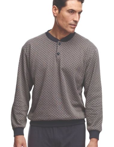 Pijama largo de invierno para hombre. Detalle frontal.