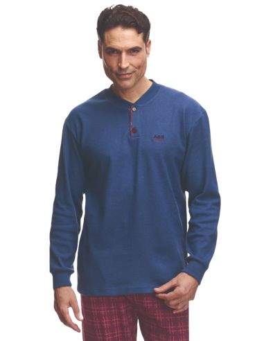 Pijama de invierno para hombre. Detalle frontal.