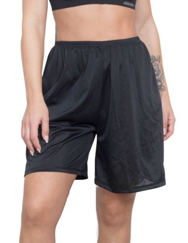 Combinación interior de pantalón para mujer. Detalle frontal. Color arena.