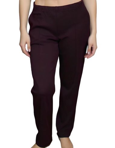 Pantalón largo para mujer. Detalle frontal. Color berenjena.