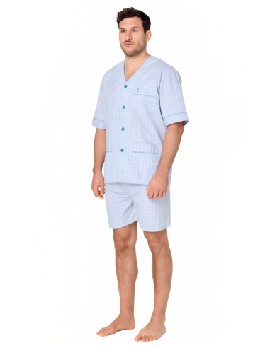 Pijama corto de tela estampada con cuadros para hombre. Frontal.