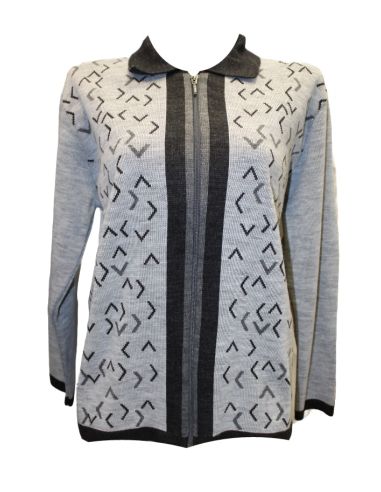 Chaqueta gris de punto invierno para mujer. Detalle frontal.