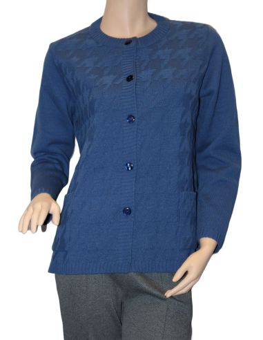 Chaqueta boba de punto invierno. Detalle frontal.
