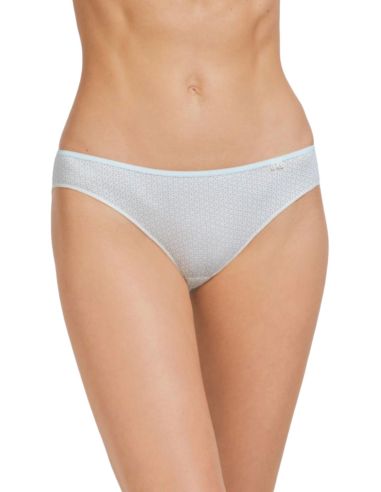 Braga bikini de algodón. Detalle frontal. Color aguamar.