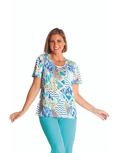Camiseta de verano para mujer. Detalle frontal.