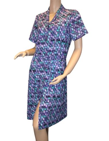 Vestido clásico bambula en manga corta. Frontal