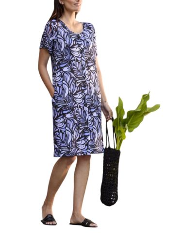 Vestido abierto de verano para mujer. Detalle frontal.