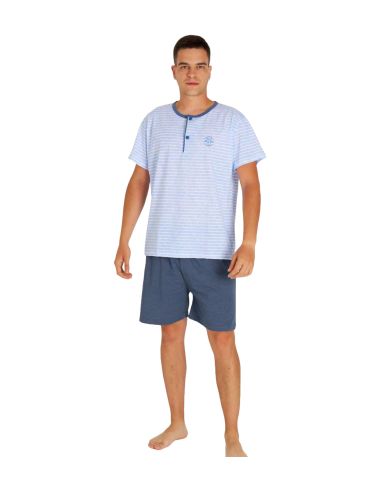 Pijama corto hombre de dormir para verano. Detalle frontal.