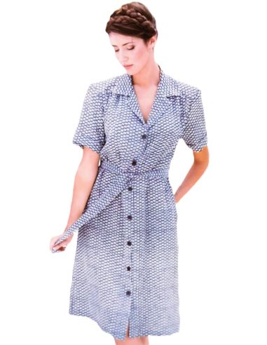 Vestido con apertura frontal de botones para mujer. Detalle frontal.