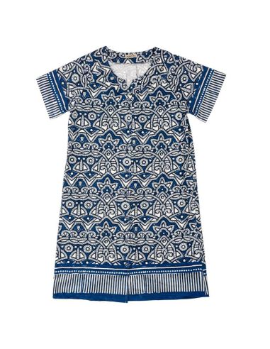 Vestido estampado de verano para señora. Detalle frontal.