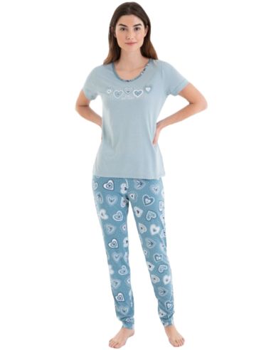 Pijama de verano para mujer. Detalle frontal.