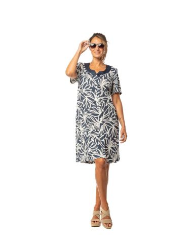 Vestido abierto de verano para mujer. Detalle frontal.